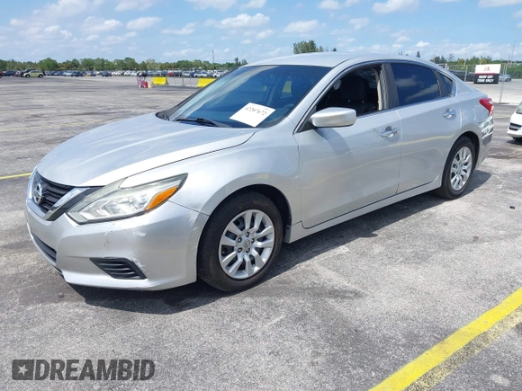 2016 Nissan Altima 2.5 S with VIN 1N4AL3AP1GN320391, listed as a IAAI auction lot 42207672 with 129,754 mi miles. Bid and sale history available at carsss.com. Image 2.