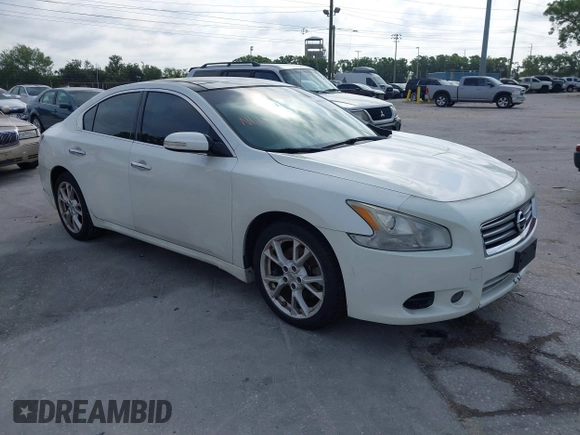 2014 Nissan Maxima SV z VIN 1N4AA5AP0EC473211, wystawiony jako IAAI lot #41863206 z przebiegiem 79 184 mil mil oraz . Historia ofert i sprzedaży dostępna na DreamBid. Obrazek 1.