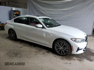 2022 BMW 3 Series 330i xDrive with VIN 3MW5R7J01N8C78063, listed as a Copart auction lot 55321055 with 22,797 mi miles and Salvage title. Bid and sale history available at DreamBid. Image 4.