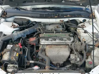 2000 Honda Accord LX z VIN JHMCG6658YC014204, wystawiony jako IAAI lot #43504499 z przebiegiem 115 412 mil mil oraz . Historia ofert i sprzedaży dostępna na DreamBid. Obrazek 22.