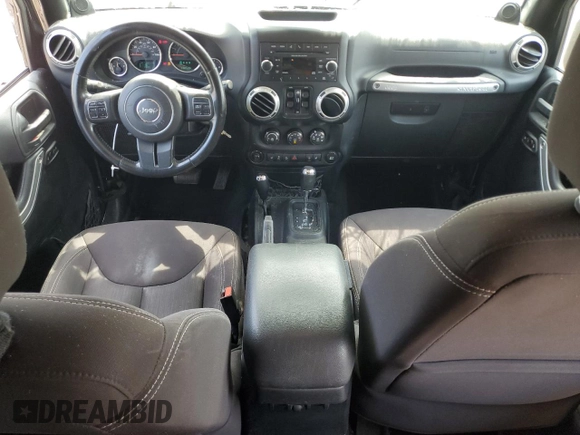 2013 Jeep Wrangler Unlimited Sahara with VIN 1C4BJWEG8DL678692, listed as a Copart auction lot 62289785 with 132,528 mi miles and Clean title. Bid and sale history available at DreamBid. Image 8.