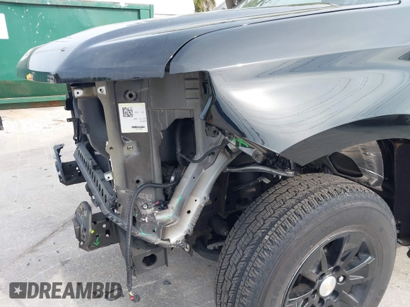 2024 Chevrolet Silverado 1500 LT with VIN 2GCPACED3R1160867, listed as a IAAI auction lot 41832673 with 15,211 mi miles and . Bid and sale history available at DreamBid. Image 17.