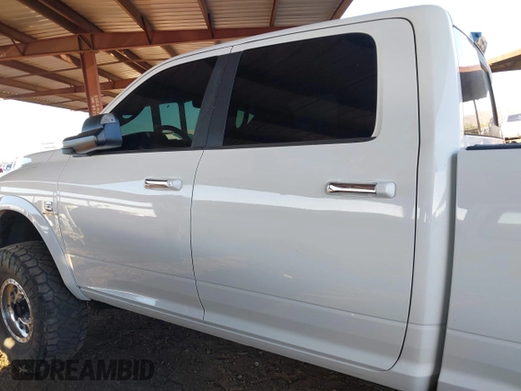 2016 Ram 2500 SLT с VIN 3C6UR5DLXGG227959, выставлен на аукционе IAAI как лот 42609927 с пробегом 186 337 миль миль и . История ставок и продаж доступна на DreamBid. Изображение 14.