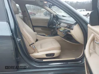 2010 BMW 3 Series 328i with VIN WBAPH7G54ANM50995, listed as a IAAI auction lot 41576910 with Not Provided miles and . Bid and sale history available at carsss.com. Image 5.