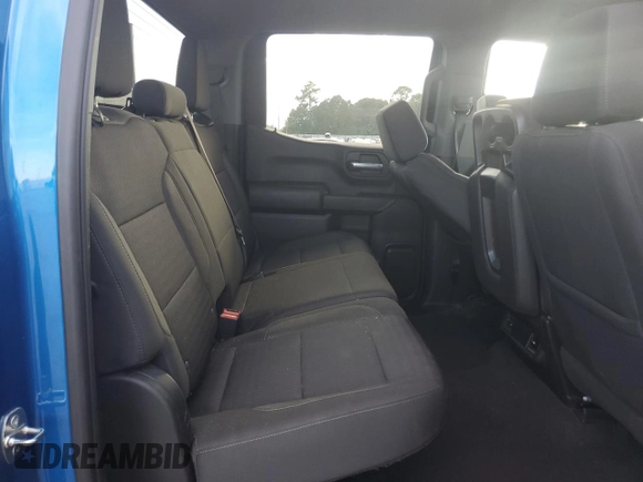 2022 Chevrolet Silverado 1500 Custom Trail Boss with VIN 3GCPDCED1NG685533, listed as a Copart auction lot 61293174 with 62,810 mi miles and Salvage Title. Bid and sale history available at DreamBid. Image 10.