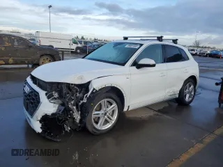 2024 Audi Q5 S line Premium Plus with VIN WA1E2AFY6R2070701, listed as a Copart auction lot 49081955 with 5,832 mi miles and Salvage Title. Bid and sale history available at carsss.com. Image 1.