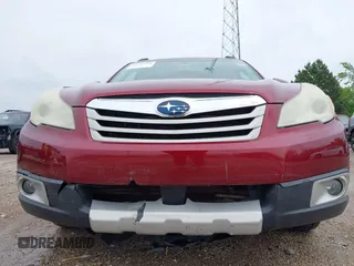 2011 Subaru Outback Limited Power Moon z VIN 4S4BRCLC5B3319395, wystawiony jako IAAI lot #42307548 z przebiegiem 177 302 mil mil oraz . Historia ofert i sprzedaży dostępna na DreamBid. Obrazek 6.