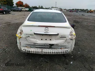 2011 Nissan Altima S with VIN 1N4AL2AP1BN510582, listed as a IAAI auction lot 40454579 with 194,913 mi miles and . Bid and sale history available at DreamBid. Image 6.