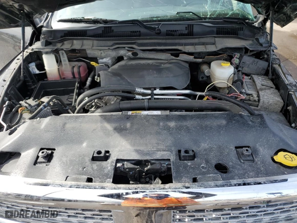2018 Ram 2500 Laramie with VIN 3C6UR5FJ3JG427584, listed as a Copart auction lot 46673455 with 25,436 mi miles and Non Repairable. Bid and sale history available at carsss.com. Image 11.