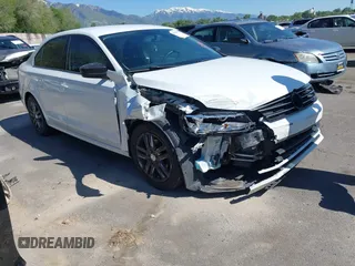 2015 Volkswagen Jetta S с VIN 3VW2K7AJXFM224608, выставлен на аукционе IAAI как лот 42316270 с пробегом 131 547 миль миль и . История ставок и продаж доступна на DreamBid. Изображение 1.