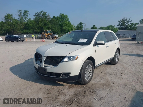 2012 Lincoln MKX z VIN 2LMDJ6JK6CBL11503, wystawiony jako IAAI lot #42418489 z przebiegiem 85 886 mil mil oraz . Historia ofert i sprzedaży dostępna na DreamBid. Obrazek 19.