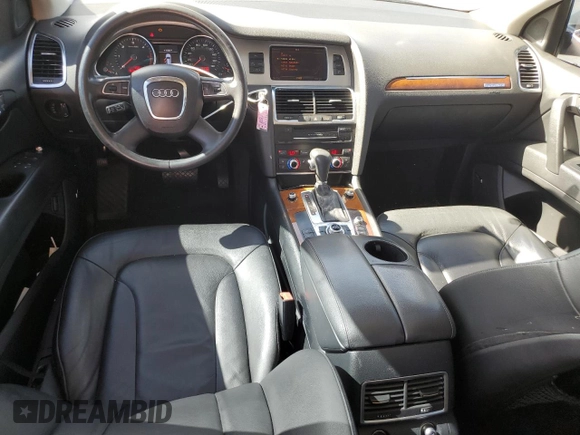 2010 Audi Q7 Premium Plus с VIN WA1LMAFE5AD000865, выставлен на аукционе Copart как лот 57722955 с пробегом 125 324 миль миль и Списание • Salvage title. История ставок и продаж доступна на DreamBid. Изображение 8.