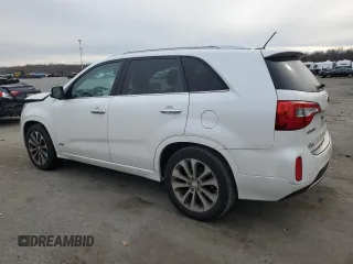 2015 Kia Sorento SX with VIN 5XYKWDA77FG652238, listed as a Copart auction lot 83259584 with 144,841 mi miles and Salvage Title. Bid and sale history available at carsss.com. Image 2.