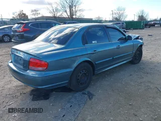 2004 Hyundai Sonata with VIN KMHWF25S14A094531, listed as a IAAI auction lot 40844423 with 108,792 mi miles. Bid and sale history available at carsss.com. Image 4.