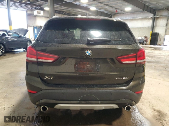 2020 BMW X1 xDrive28i с VIN WBXJG9C09L5P27471, выставлен на аукционе Copart как лот 56573215 с пробегом 56 594 миль миль и Списание • Salvage title. История ставок и продаж доступна на DreamBid. Изображение 6.