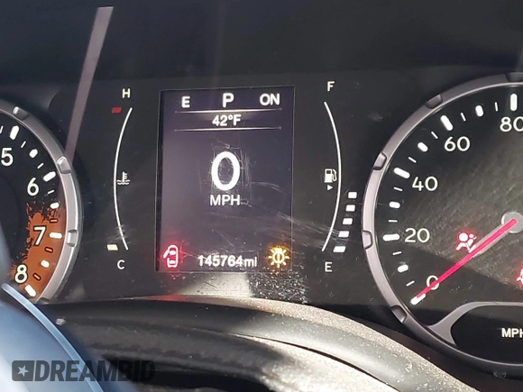 2016 Jeep Renegade Latitude z VIN ZACCJABT0GPE14956, wystawiony jako IAAI lot #41238249 z przebiegiem 145 764 mil mil oraz . Historia ofert i sprzedaży dostępna na DreamBid. Obrazek 16.
