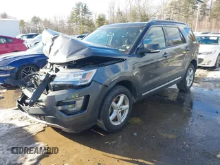 2017 Ford Explorer XLT with VIN 1FM5K8D82HGB23411, listed as a IAAI auction lot 41676863 with 140,972 mi miles and . Bid and sale history available at carsss.com. Image 2.