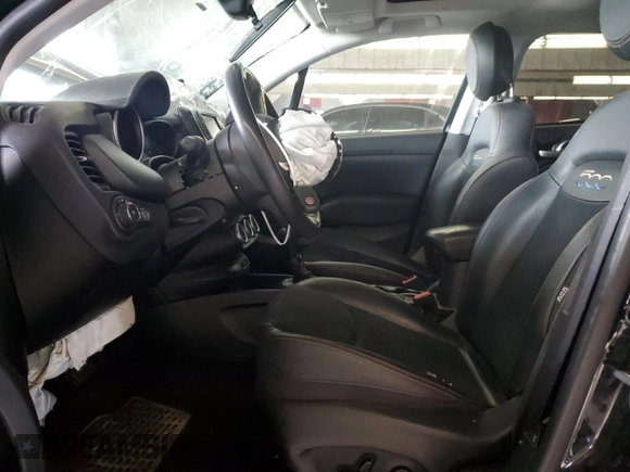 2017 FIAT 500X Urbana Edition with VIN ZFBCFXCB8HP611806, listed as a Copart auction lot 82970814 with 99,225 mi miles and Salvage title. Bid and sale history available at DreamBid. Image 7.