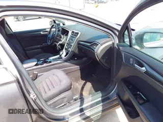 2014 Ford Fusion SE with VIN 1FA6P0H7XE5362246, listed as a IAAI auction lot 41804670 with 229,751 mi miles. Bid and sale history available at carsss.com. Image 5.