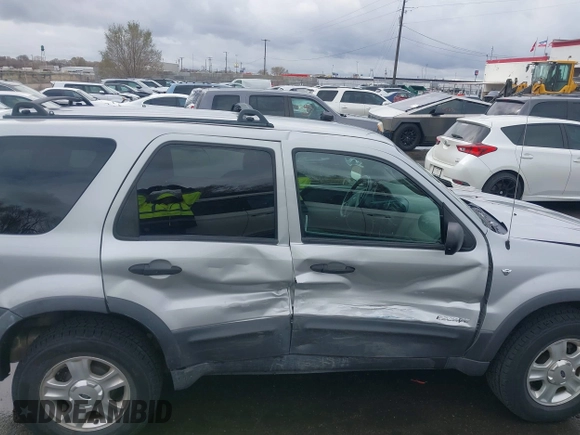2002 Ford Escape XLT Choice с VIN 1FMYU04102KD51441, выставлен на аукционе IAAI как лот 41929180 с пробегом 152 175 миль миль и . История ставок и продаж доступна на DreamBid. Изображение 13.