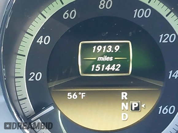 2012 Mercedes-Benz E 350 Luxury with VIN WDDHF8JB0CA560086, listed as a IAAI auction lot 41810824 with 151,442 mi miles and . Bid and sale history available at carsss.com. Image 14.