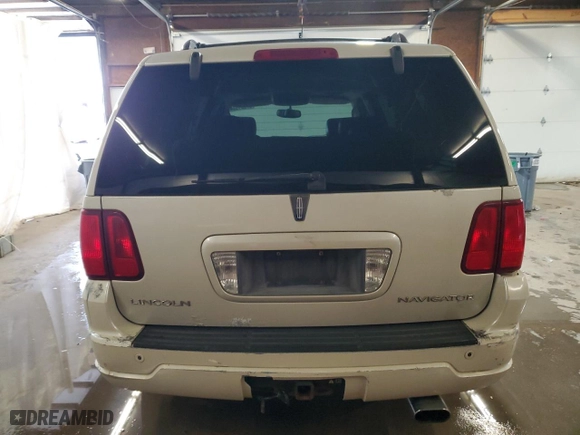 2005 Lincoln Navigator Luxury with VIN 5LMFU28555LJ19347, listed as a Copart auction lot 67631534 with 138,272 mi miles and Clean Title. Bid and sale history available at carsss.com. Image 6.