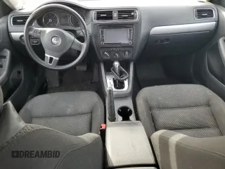 2014 Volkswagen Jetta Comfortline with VIN 3VWDL7AJ3EM389579, listed as a Copart auction lot 47085025 with 261,379 mi miles and Clean title. Bid and sale history available at DreamBid. Image 8.