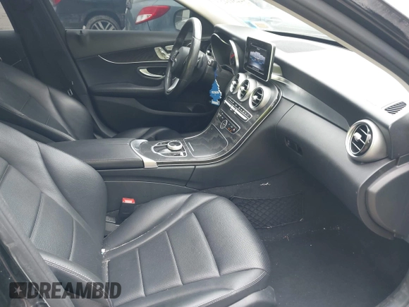 2018 Mercedes-Benz C 300 с VIN WDDWF4KB8JR409459, выставлен на аукционе IAAI как лот 42231142 с пробегом 81 035 миль миль и . История ставок и продаж доступна на DreamBid. Изображение 5.