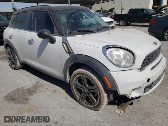 2013 MINI Countryman S with VIN WMWZC3C5XDWP22342, listed as a Copart auction lot 49702823 with 104,441 mi miles and Non repairable. Bid and sale history available at DreamBid. Image 4.