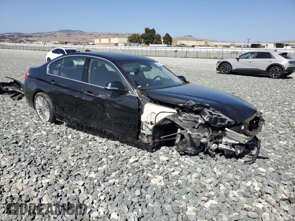 2013 BMW 3 Series 328i xDrive z VIN WBA3B5C54DF597780, wystawiony jako Copart lot #60800255 z przebiegiem Nie podano mil oraz Szkoda całkowita • Salvage title. Historia ofert i sprzedaży dostępna na DreamBid. Obrazek 4.