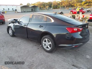 2016 Chevrolet Malibu LS z VIN 1G1ZB5STXGF349236, wystawiony jako IAAI lot #40813397 z przebiegiem 83 477 mil mil oraz . Historia ofert i sprzedaży dostępna na DreamBid. Obrazek 3.