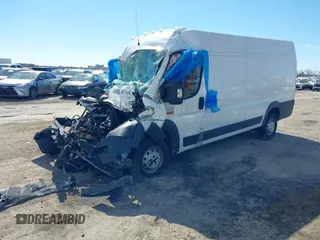 2018 Ram ProMaster Cargo with VIN 3C6URVJG2JE102819, listed as a IAAI auction lot 41633724 with Not Provided miles. Bid and sale history available at carsss.com. Image 2.