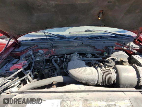 2002 Ford Expedition Eddie Bauer with VIN 1FMPU18L92LA82606, listed as a Copart auction lot 49961395 with 246,183 mi miles and Salvage title. Bid and sale history available at DreamBid. Image 13.