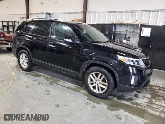 2014 Kia Sorento LX with VIN 5XYKT3A68EG438688, listed as a Copart auction lot 54274005 with 113,672 mi miles and Clean Title. Bid and sale history available at carsss.com. Image 4.