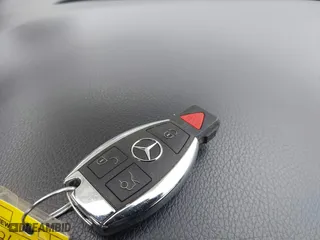 2014 Mercedes-Benz CLA-Class CLA 250 with VIN WDDSJ4EB3EN040001, listed as a IAAI auction lot 41631453 with 70,009 mi miles. Bid and sale history available at carsss.com. Image 11.