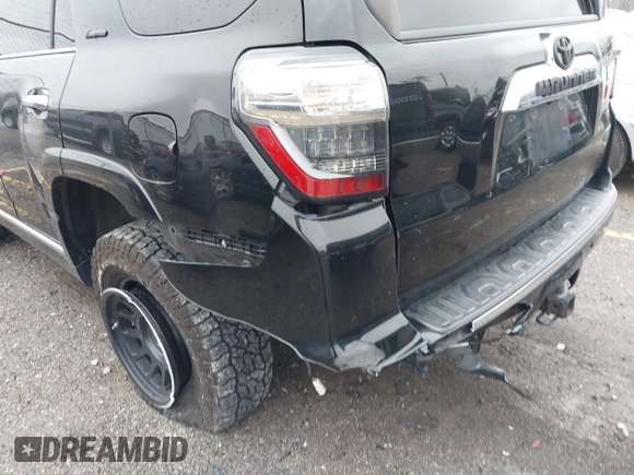 2016 Toyota 4Runner Limited with VIN JTEBU5JR4G5285172, listed as a IAAI auction lot 41875123 with 122,347 mi miles and . Bid and sale history available at DreamBid. Image 17.