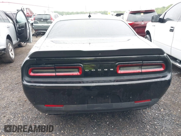 2016 Dodge Challenger R/T Scat Pack with VIN 2C3CDZFJ1GH265333, listed as a IAAI auction lot 42205764 with 68,195 mi miles and . Bid and sale history available at DreamBid. Image 16.