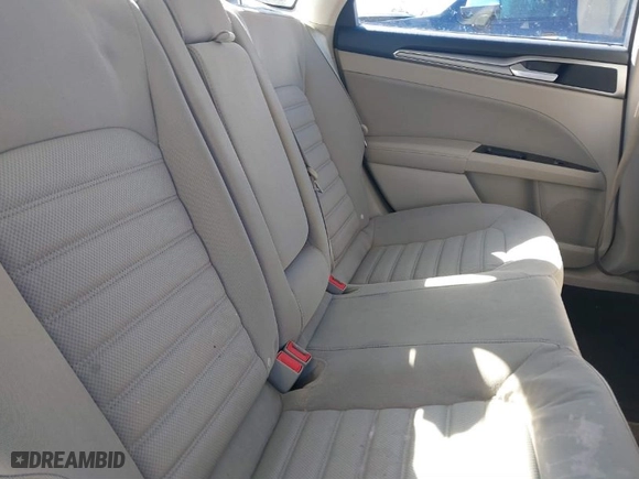 2017 Ford Fusion SE with VIN 3FA6P0H73HR402765, listed as a IAAI auction lot 41728986 with 155,950 mi miles. Bid and sale history available at carsss.com. Image 8.