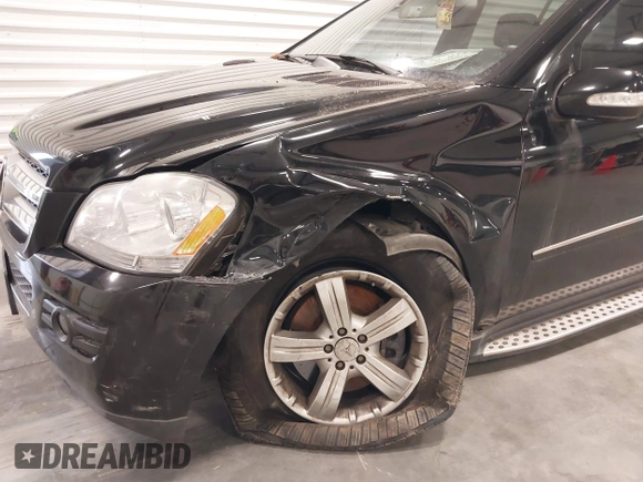 2008 Mercedes-Benz GL-Class 4.6L with VIN 4JGBF71E48A358214, listed as a IAAI auction lot 41891859 with 122,898 mi miles. Bid and sale history available at carsss.com. Image 6.