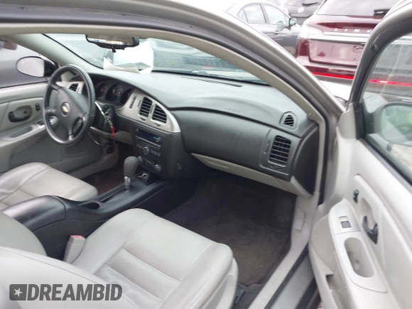 2006 Chevrolet Monte Carlo LT 3.9L with VIN 2G1WK151569210533, listed as a IAAI auction lot 41427547 with 106,360 mi miles. Bid and sale history available at carsss.com. Image 5.