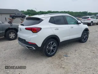 2022 Buick Encore GX Select с VIN KL4MMESL1NB114332, выставлен на аукционе IAAI как лот 42492669 с пробегом 35 759 миль миль и . История ставок и продаж доступна на DreamBid. Изображение 4.