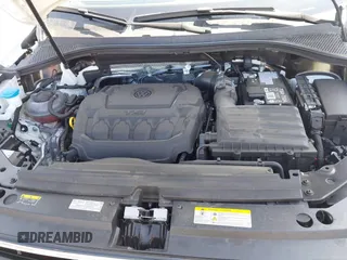 2024 Volkswagen Tiguan SE R-Line Black with VIN 3VVCB7AX7RM085619, listed as a IAAI auction lot 42325566 with 10,615 mi miles and . Bid and sale history available at DreamBid. Image 10.