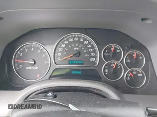 2005 GMC Envoy SLE z VIN 1GKDT13S752159660, wystawiony jako IAAI lot #41996041 z przebiegiem 133 948 mil mil oraz . Historia ofert i sprzedaży dostępna na DreamBid. Obrazek 7.