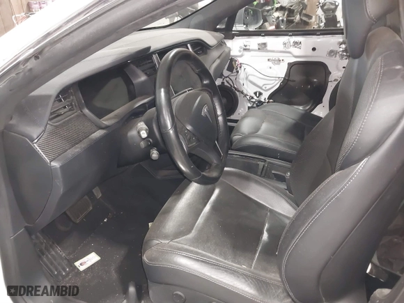 2016 Tesla Model S 90D with VIN 5YJSA1E2XGF171288, listed as a IAAI auction lot 41766075 with 112,927 mi miles. Bid and sale history available at carsss.com. Image 5.