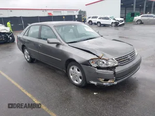 2003 Toyota Avalon XL with VIN 4T1BF28B93U337672, listed as a IAAI auction lot 41626441 with 240,787 mi miles and . Bid and sale history available at carsss.com. Image 1.