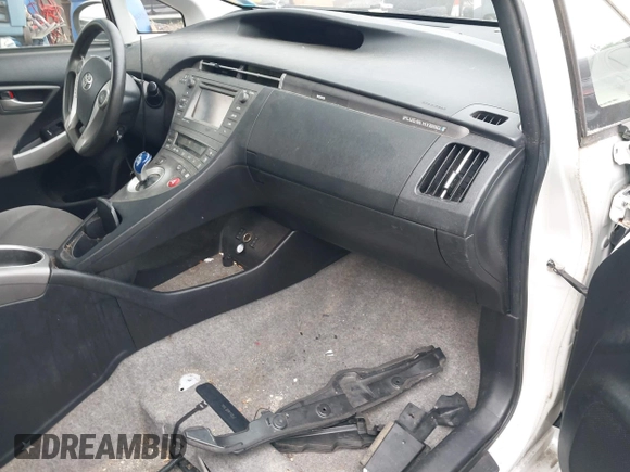 2013 Toyota Prius с VIN JTDKN3DP2D3042936, выставлен на аукционе IAAI как лот 42605312 с пробегом 200 701 миль миль и . История ставок и продаж доступна на DreamBid. Изображение 5.