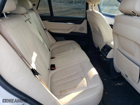 2016 BMW X5 eDrive xDrive40e with VIN 5UXKT0C55G0S76402, listed as a Copart auction lot 39126333 with 105,022 mi miles. Bid and sale history available at carsss.com. Image 11.