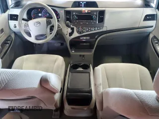 2013 Toyota Sienna LE AAS with VIN 5TDKK3DC7DS280463, listed as a Copart auction lot 61393215 with 195,785 mi miles and Salvage title. Bid and sale history available at DreamBid. Image 8.