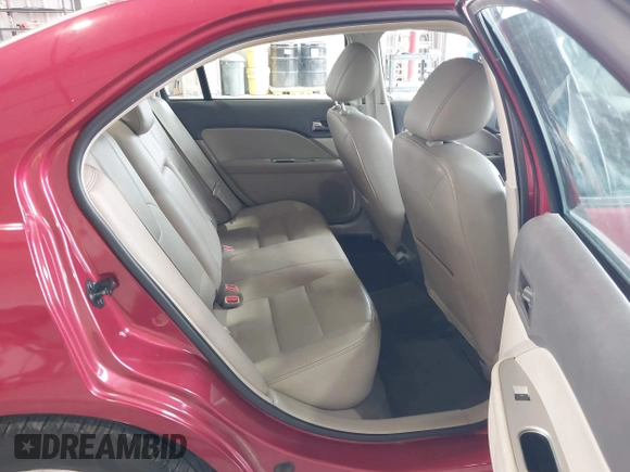 2012 Ford Fusion Hybrid с VIN 3FADP0L34CR176501, выставлен на аукционе IAAI как лот 42239687 с пробегом 86 648 миль миль и . История ставок и продаж доступна на DreamBid. Изображение 8.