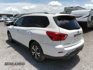 2017 Nissan Pathfinder SV with VIN 5N1DR2MN8HC665291, listed as a IAAI auction lot 42560354 with 190,336 mi miles and . Bid and sale history available at DreamBid. Image 3.